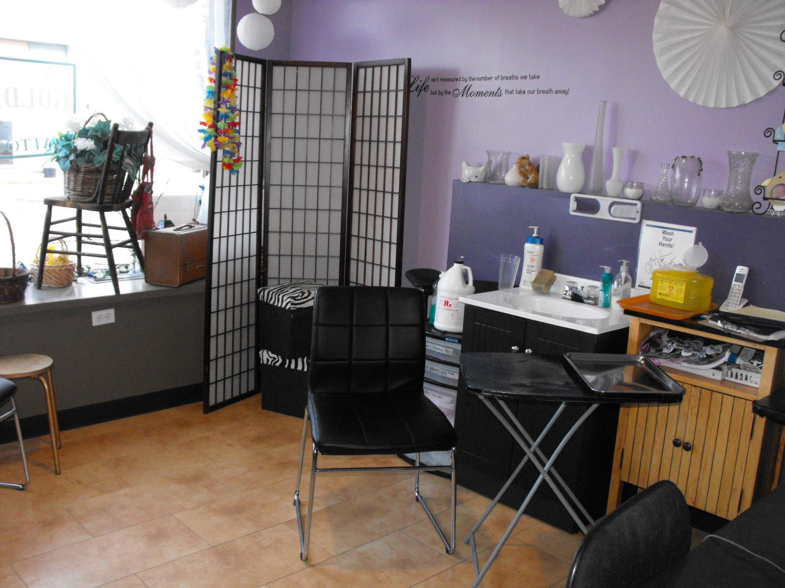 18 Centre Street Property Photo 8