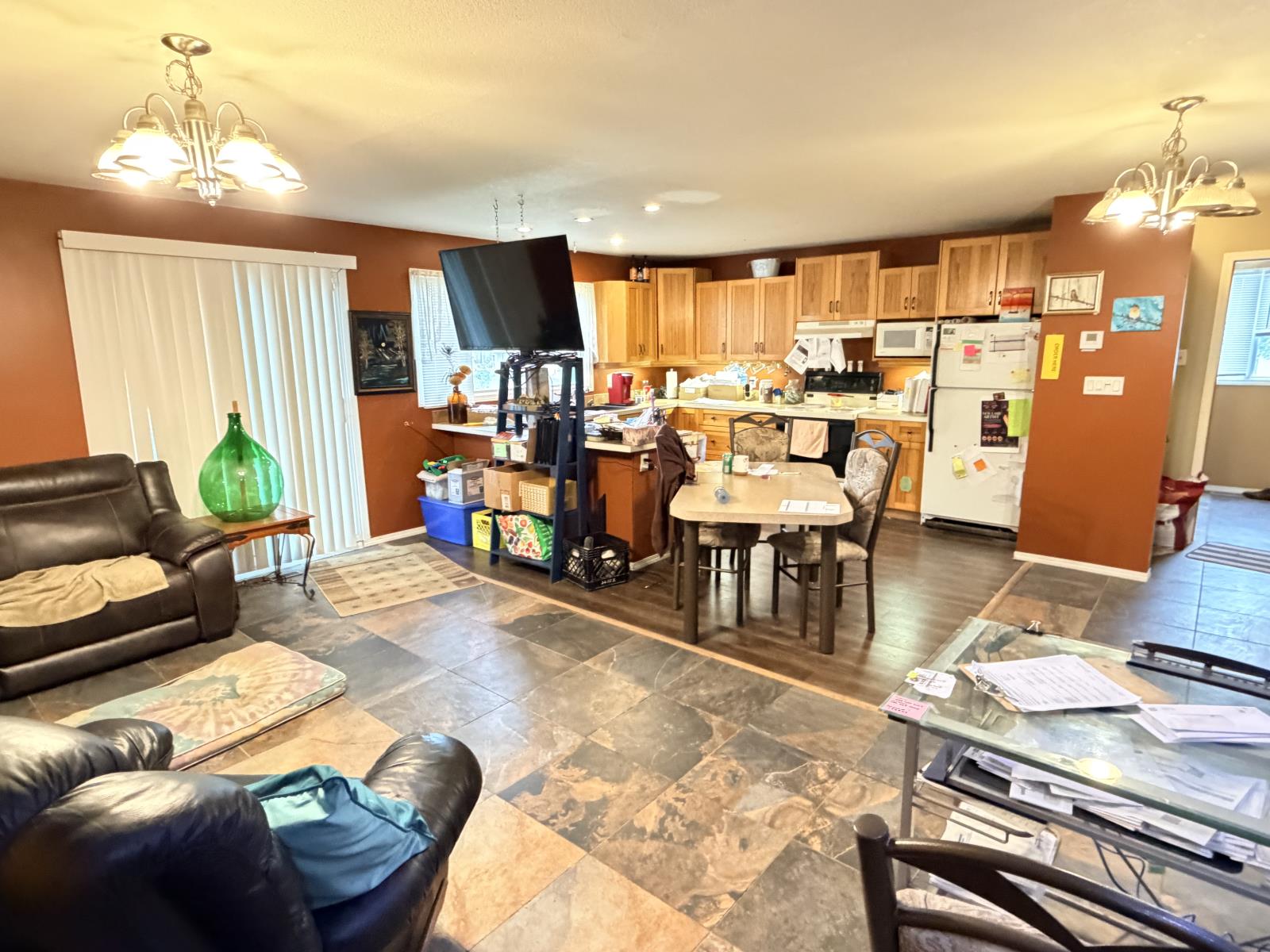 9904-9906 105 Street Property Photo 47