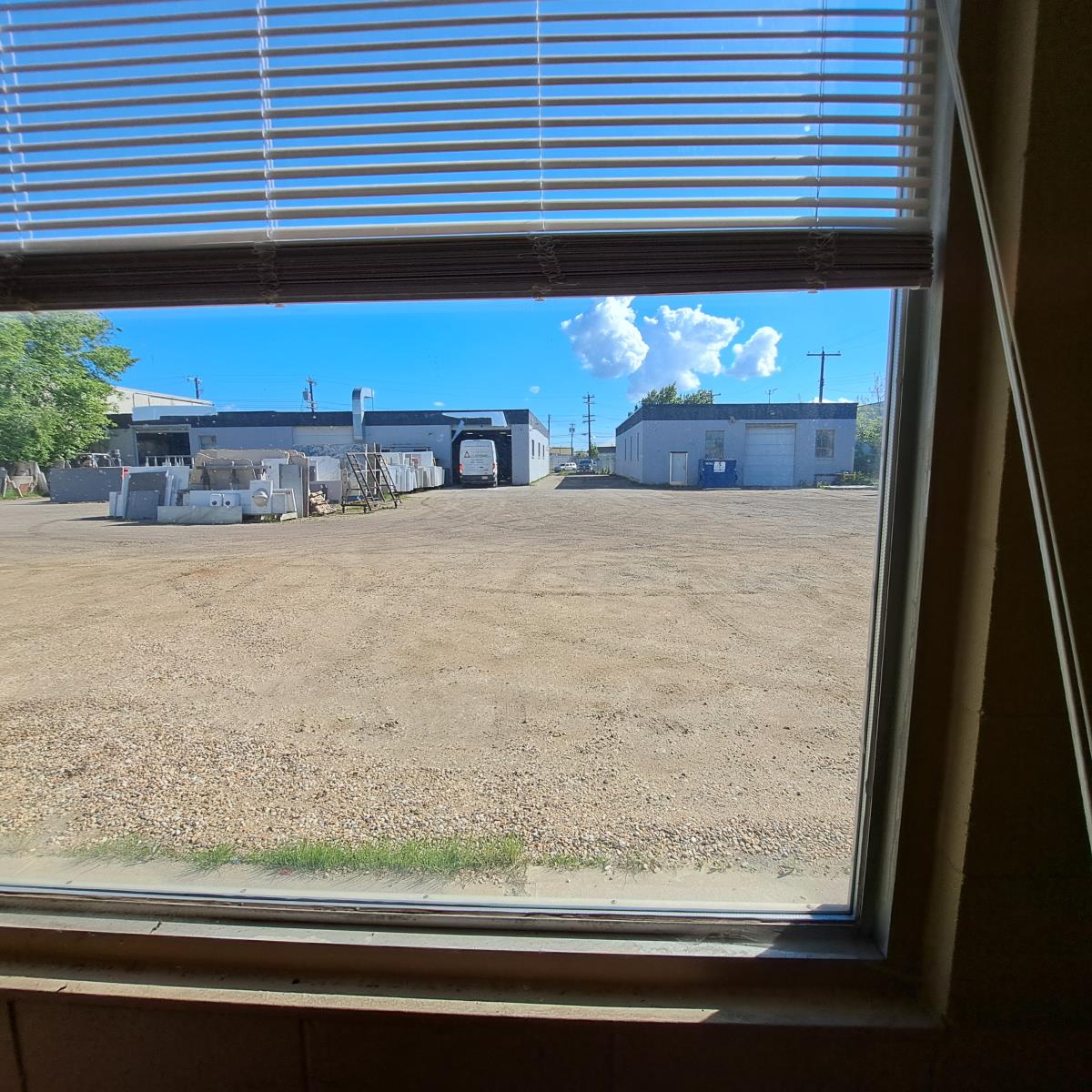 5600 103a St Property Photo 7
