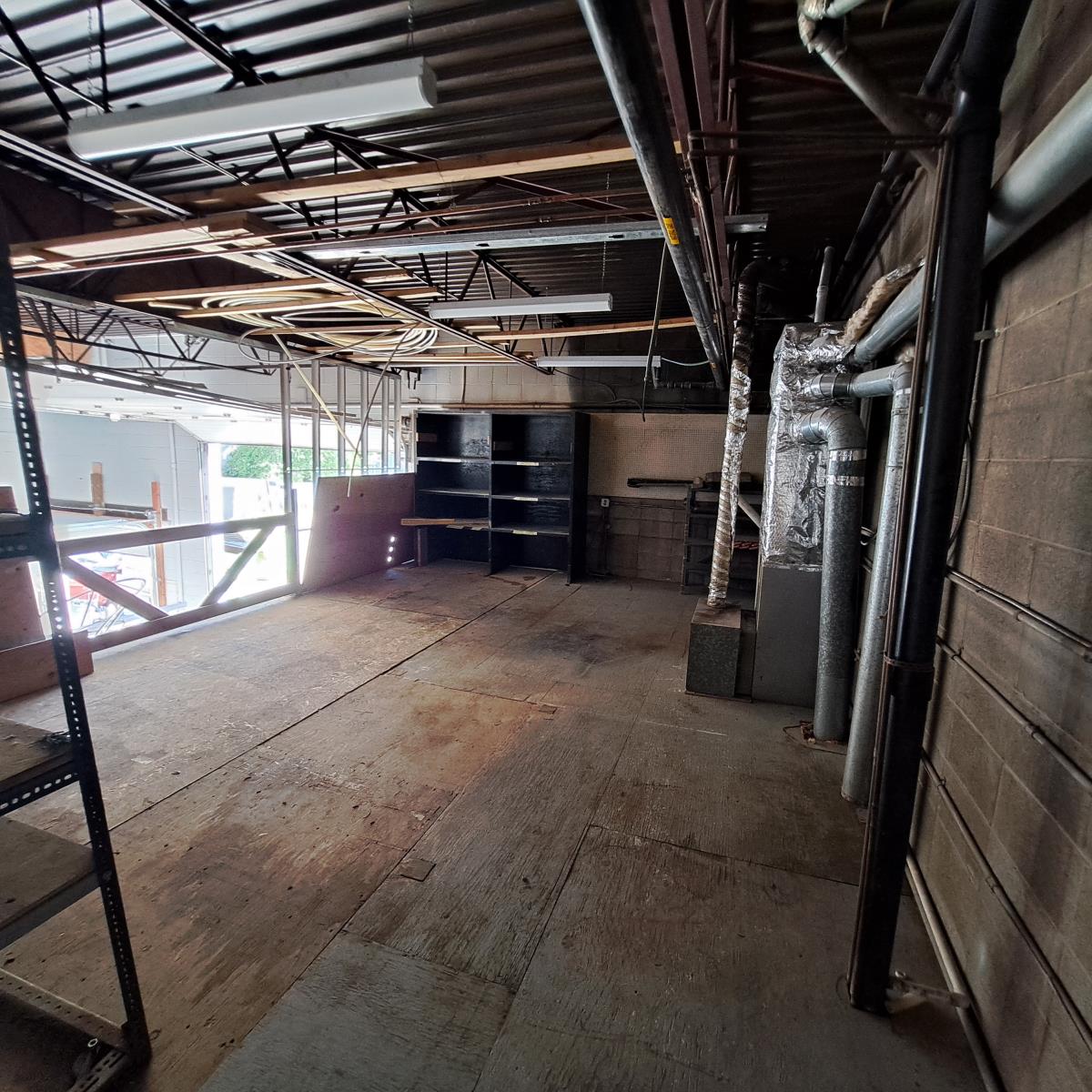 5600 103a St Property Photo 16