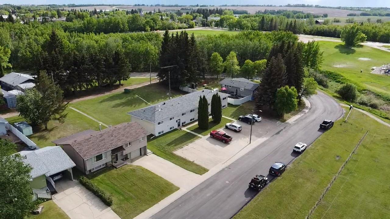 4709 53 Avenue Property Photo 14