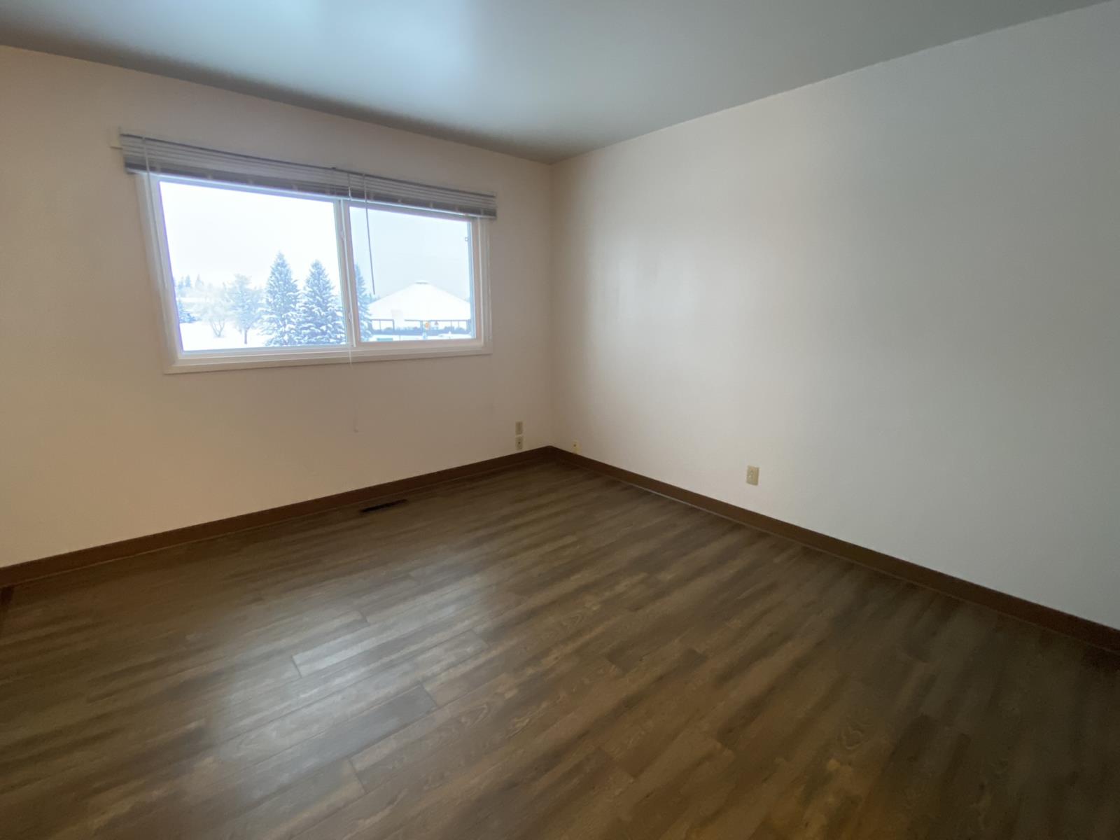 4709 53 Avenue Property Photo 30