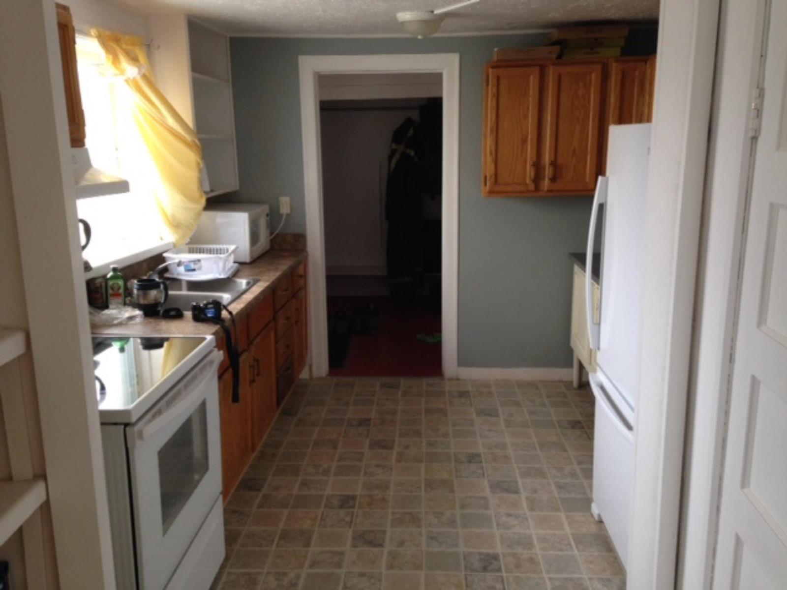 711 Lakeshore Drive Property Photo 10