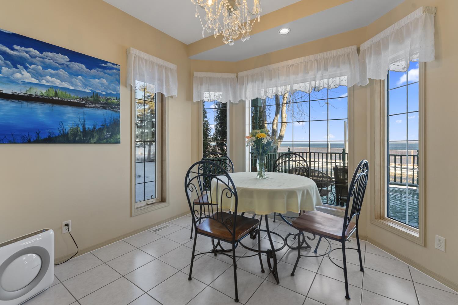 607 Lakeshore Drive Property Photo 2