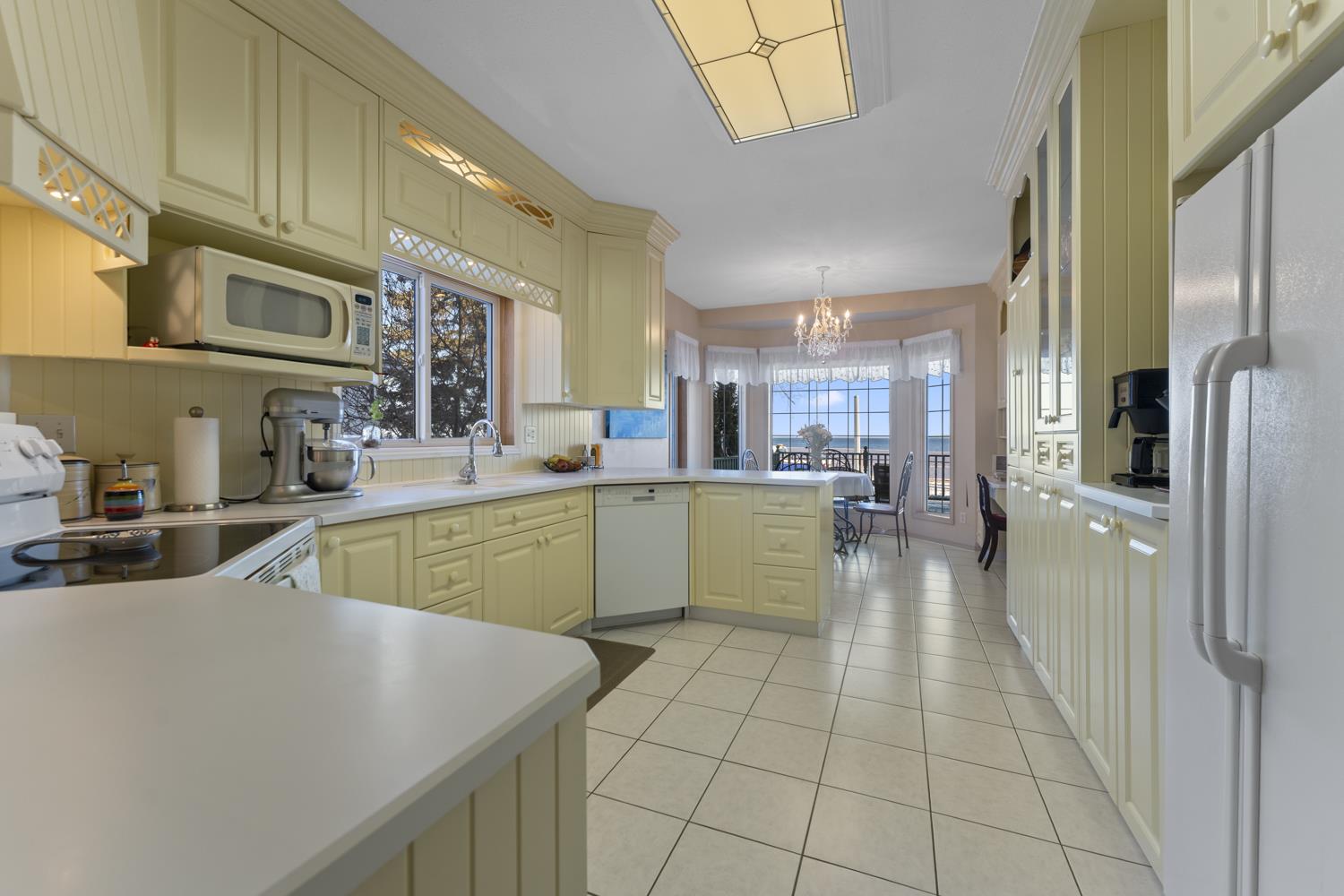 607 Lakeshore Drive Property Photo 26