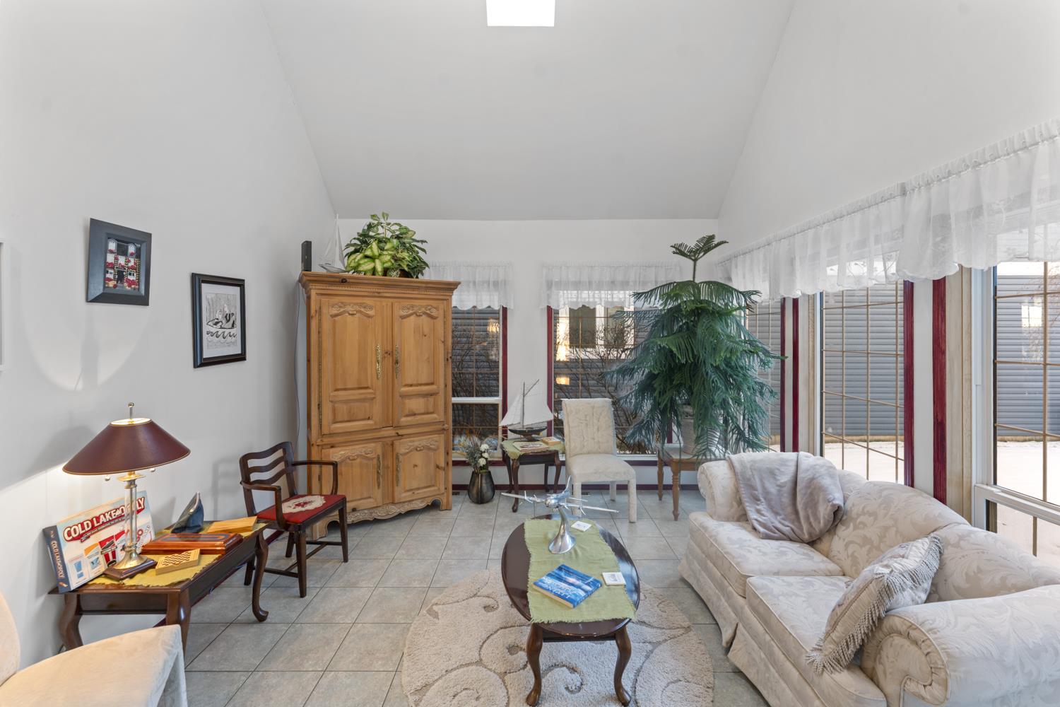 607 Lakeshore Drive Property Photo 33