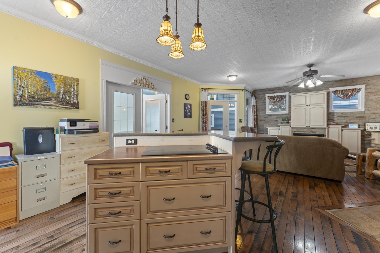 607 Lakeshore Drive Property Photo 45