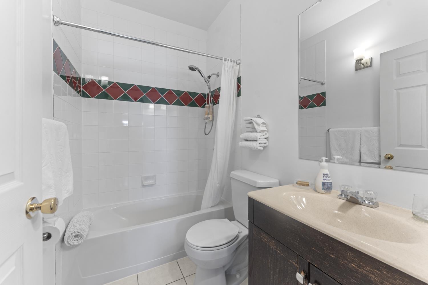 607 Lakeshore Drive Property Photo 77