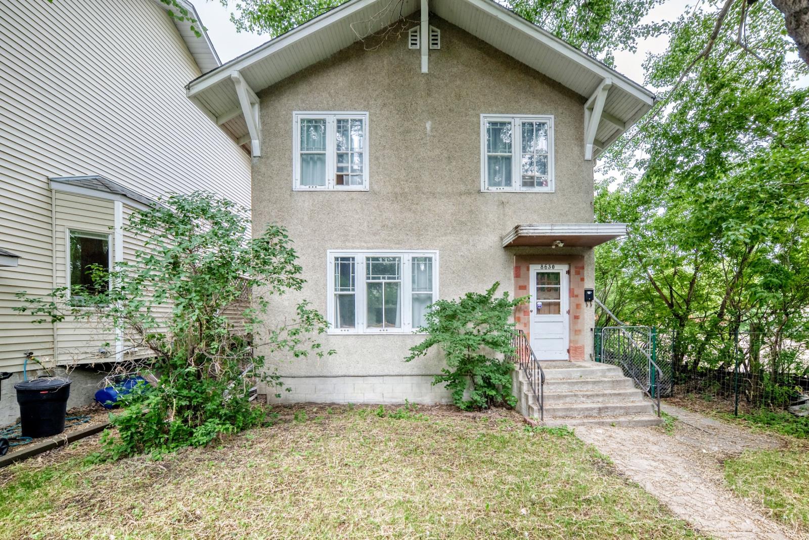 8630 108a St Nw Property Photo 2