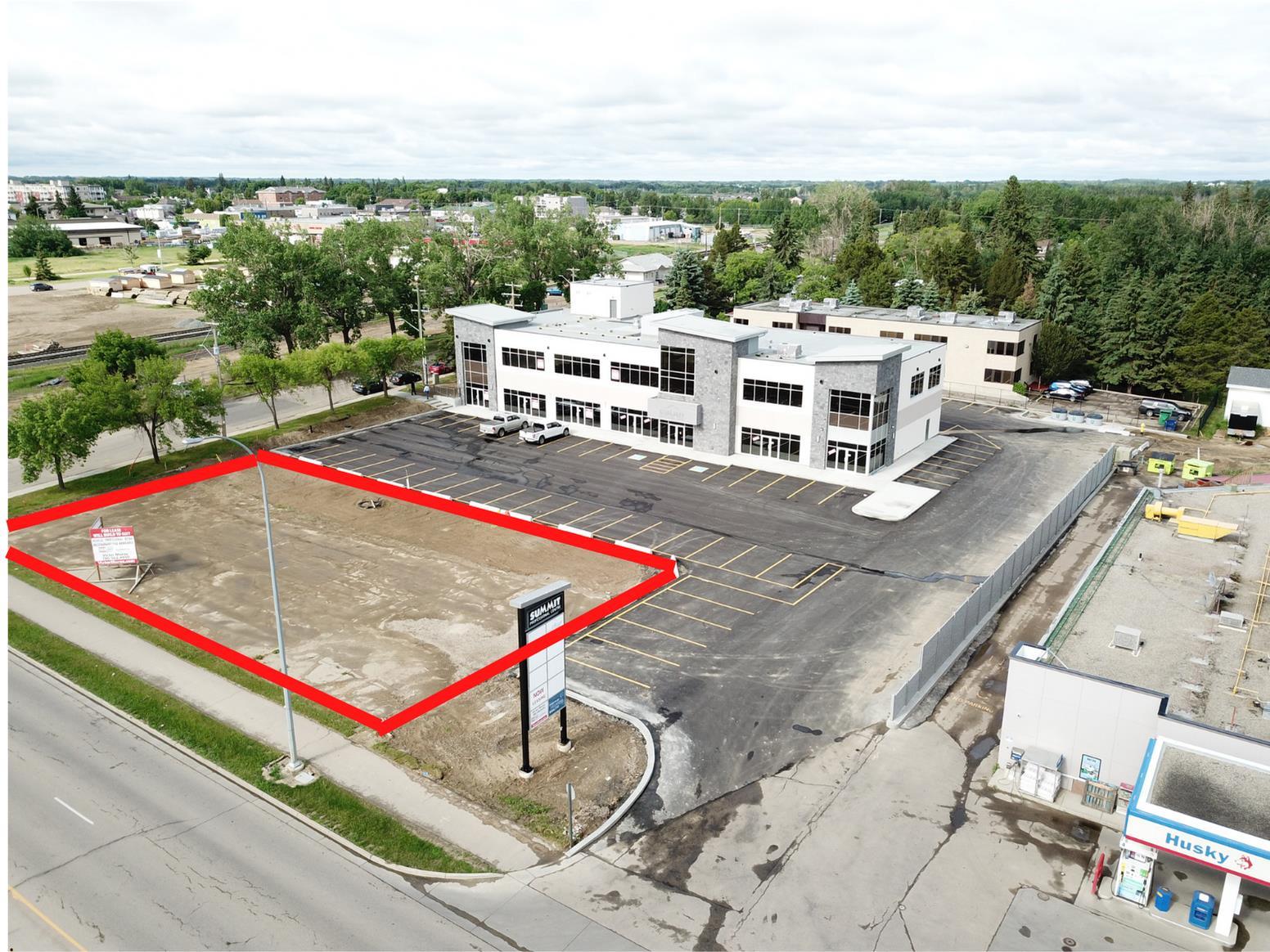 4620 48 Street Property Photo 5