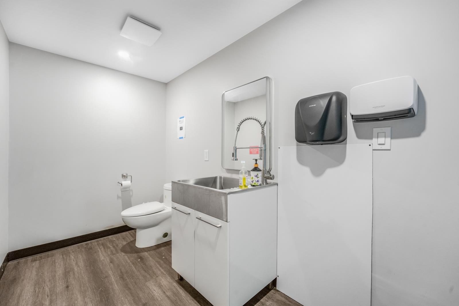 #26 4004 97 Street Property Photo 15