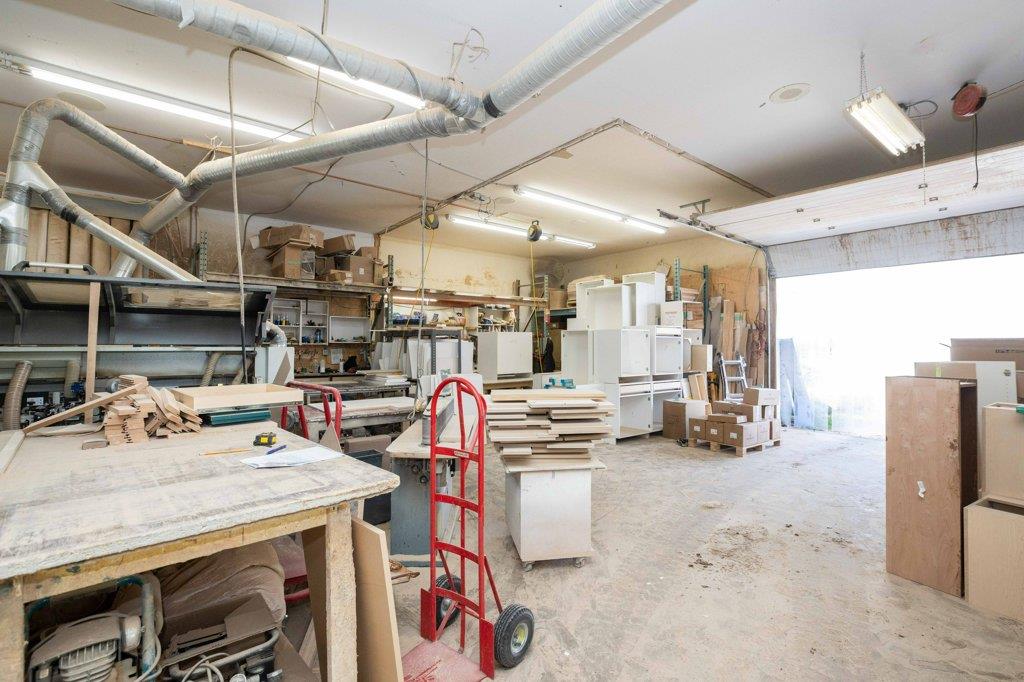 9407 109 St Property Photo 43