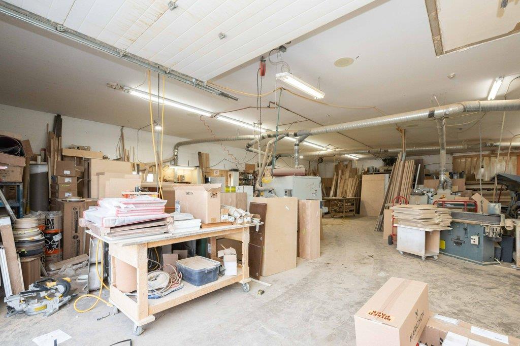 9407 109 St Property Photo 46