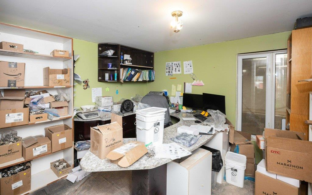 9407 109 St Property Photo 57