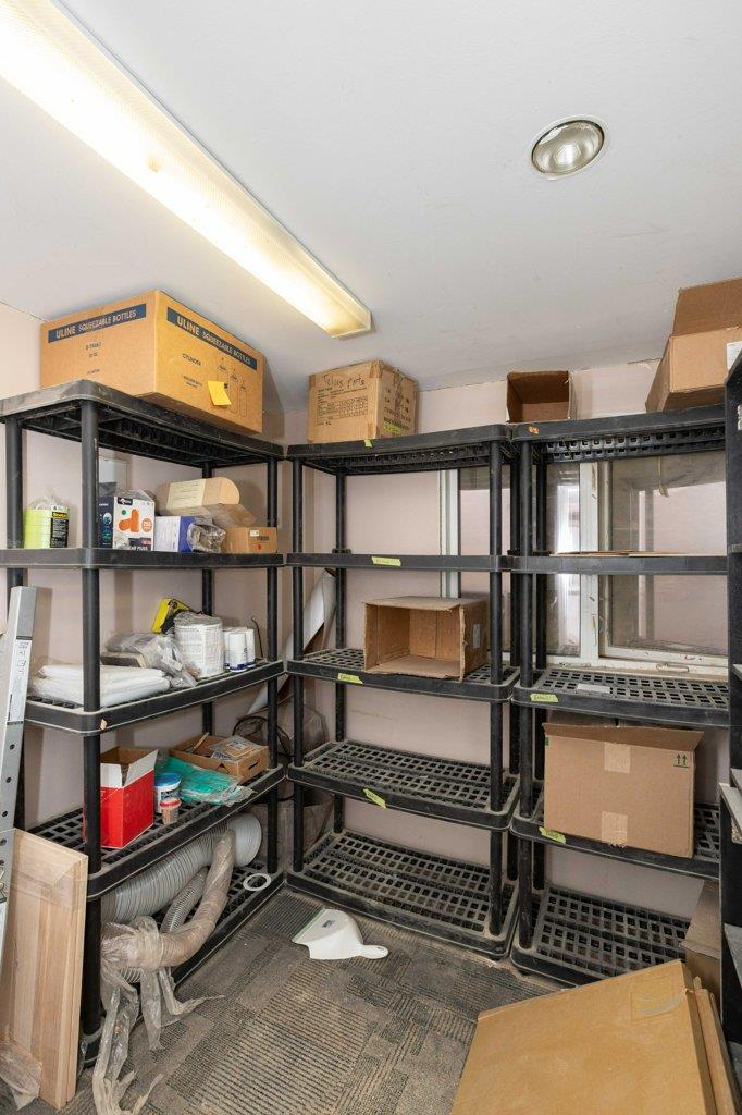 9407 109 St Property Photo 61