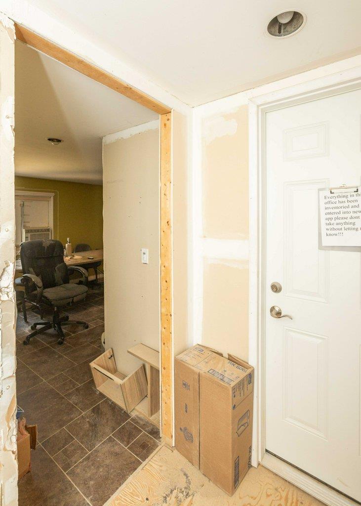 9407 109 St Property Photo 62