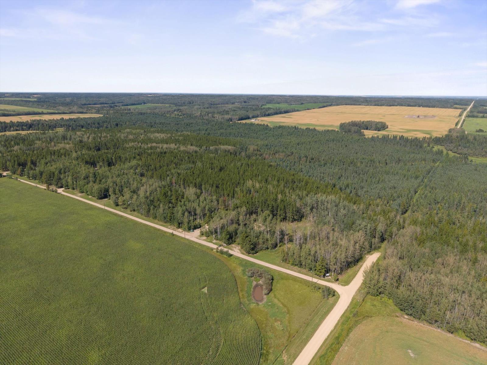 472044 Range Rd 23 Property Photo 4