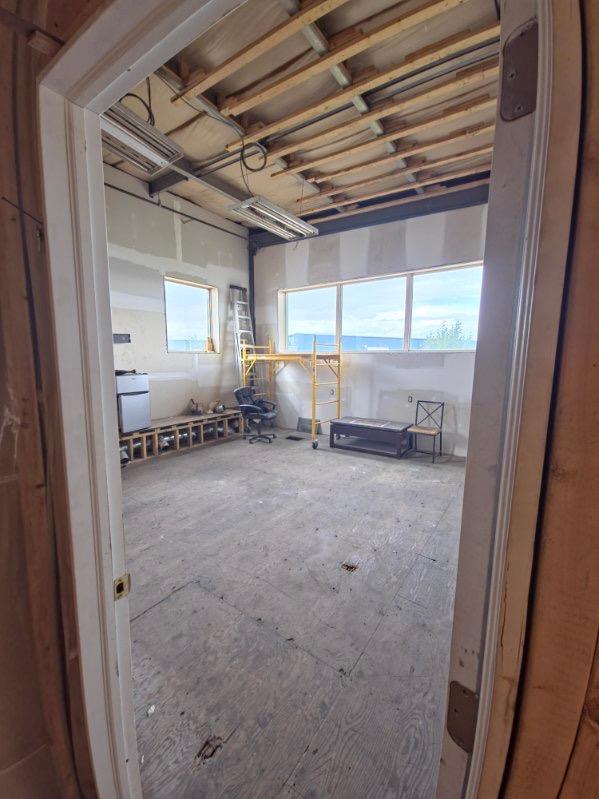 122 11128-83 Ave. Property Photo 10