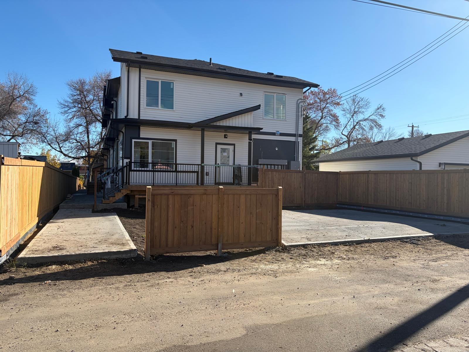 11818 37 Street Property Photo 18