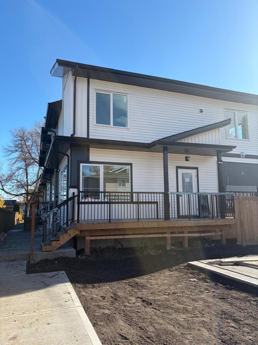 11818 37 Street Property Photo 22
