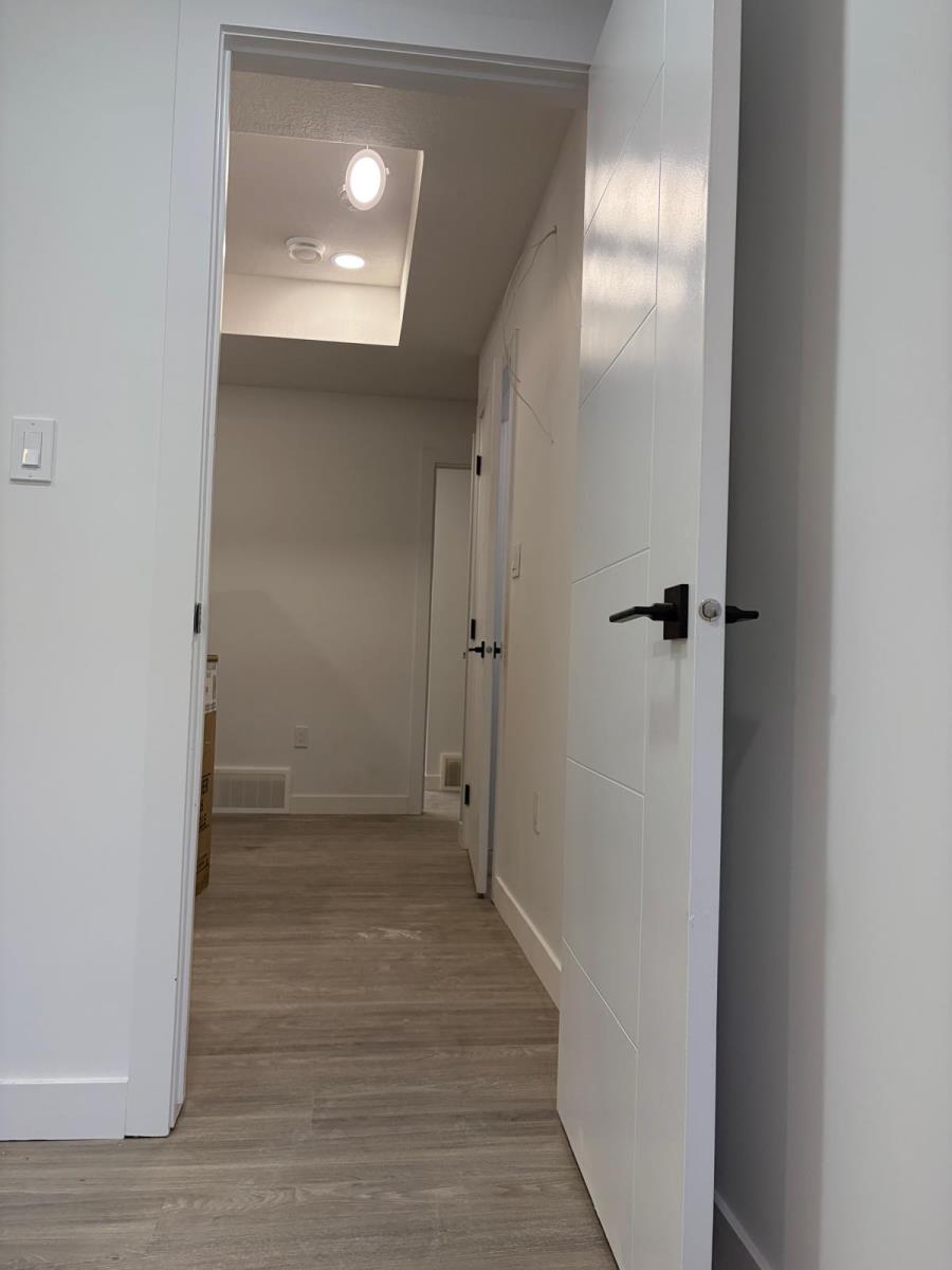 11818 37 Street Property Photo 46