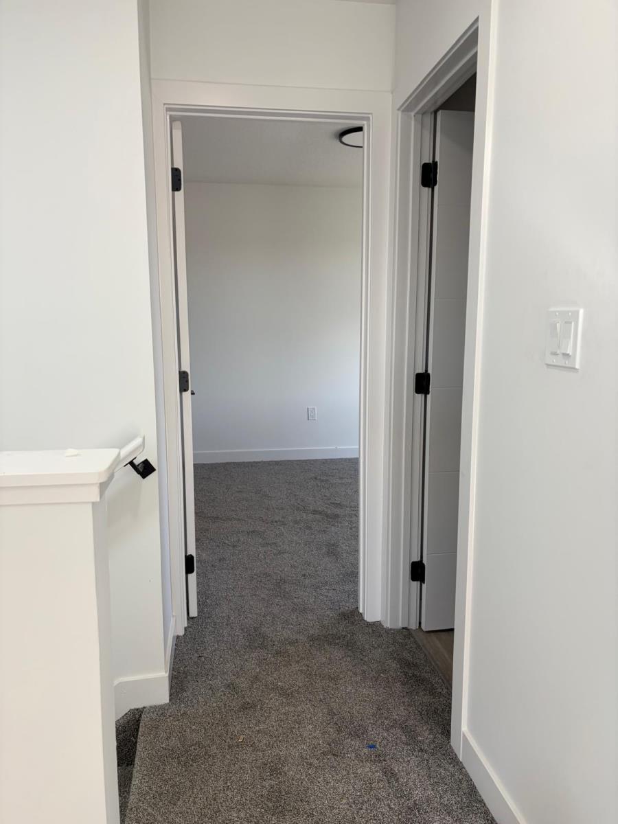 11818 37 Street Property Photo 49