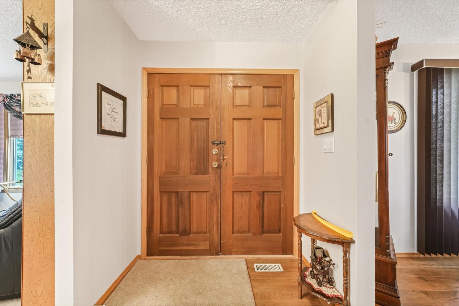 55120 Highway 2 Property Photo 1