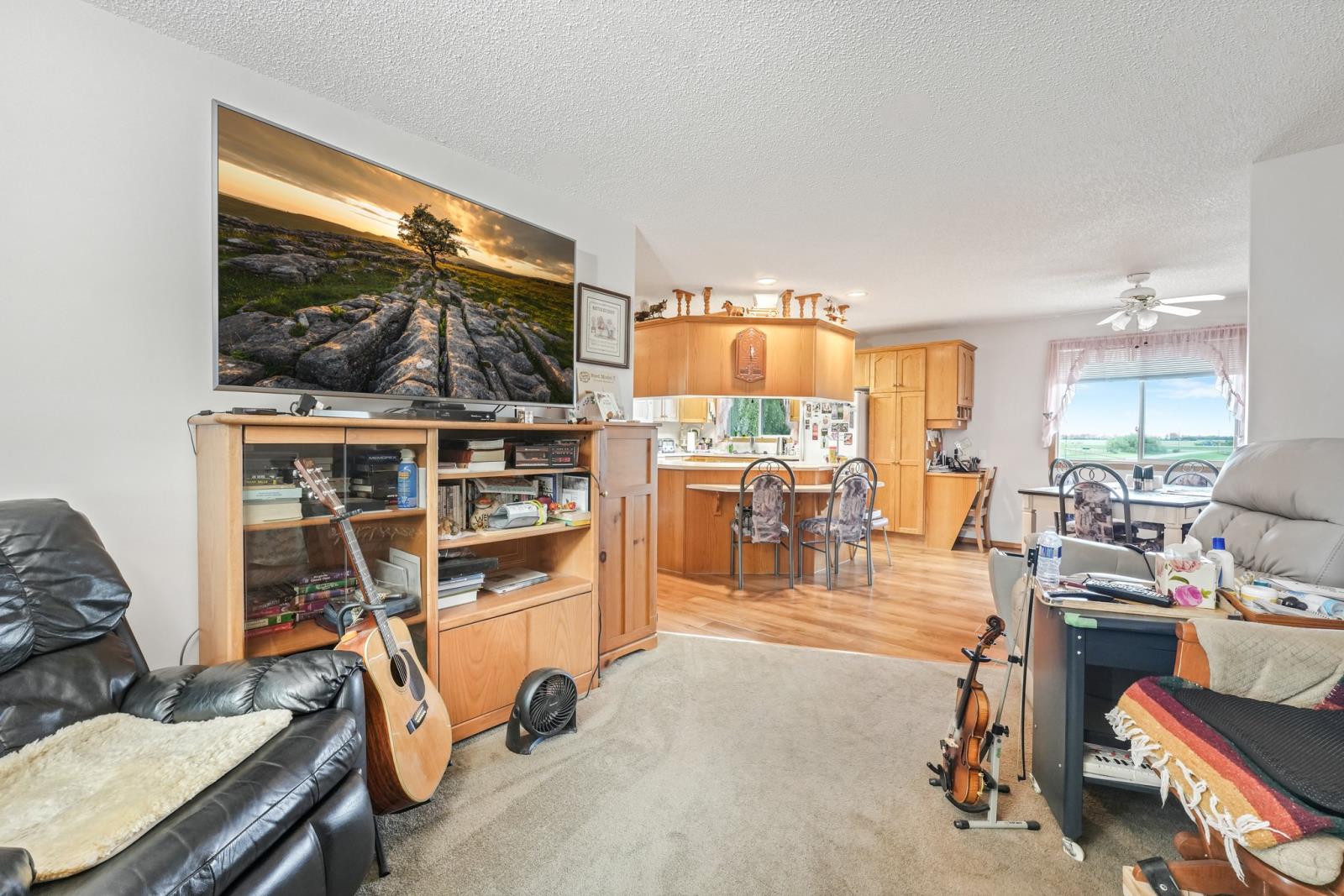 55120 Highway 2 Property Photo 11