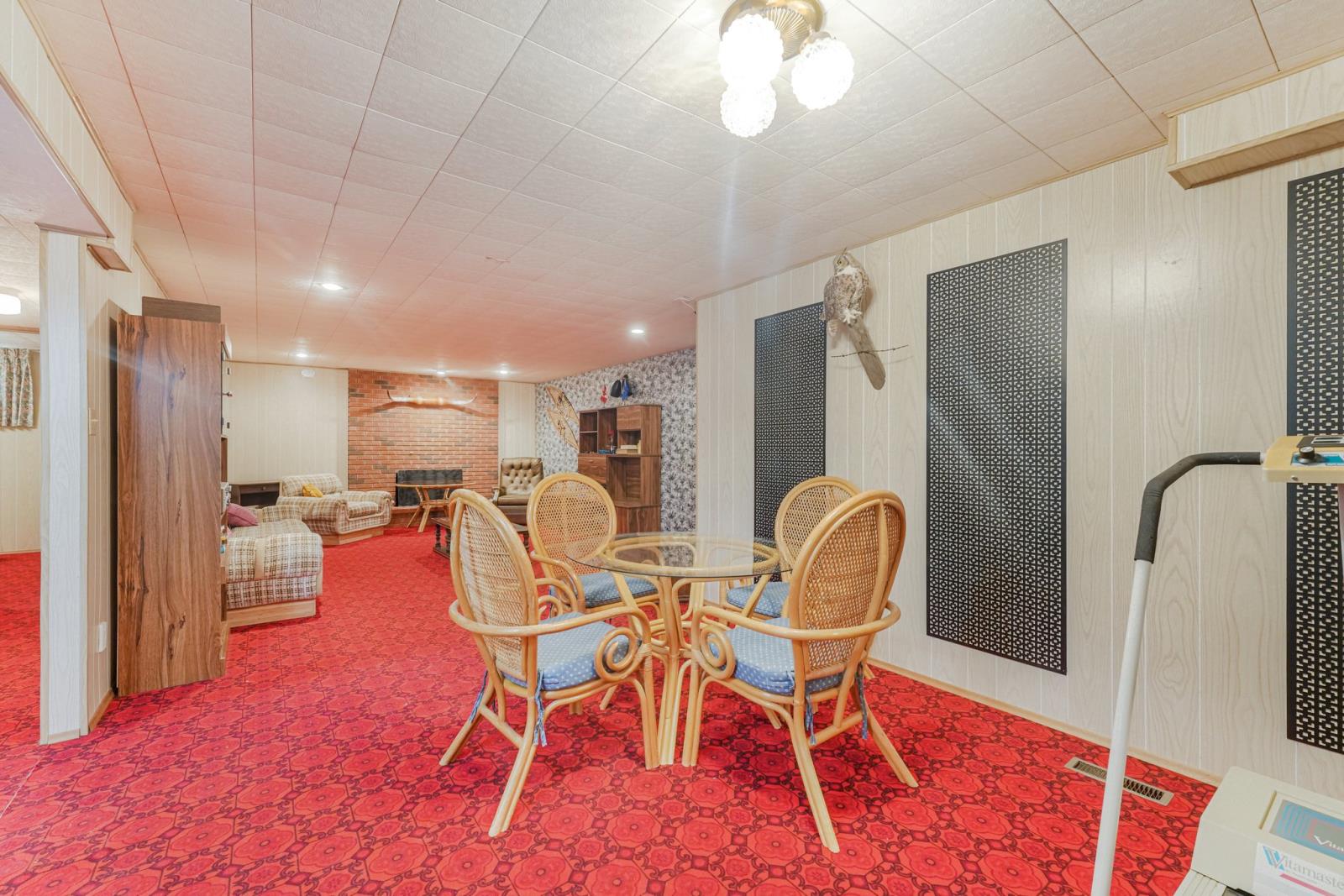 55120 Highway 2 Property Photo 22