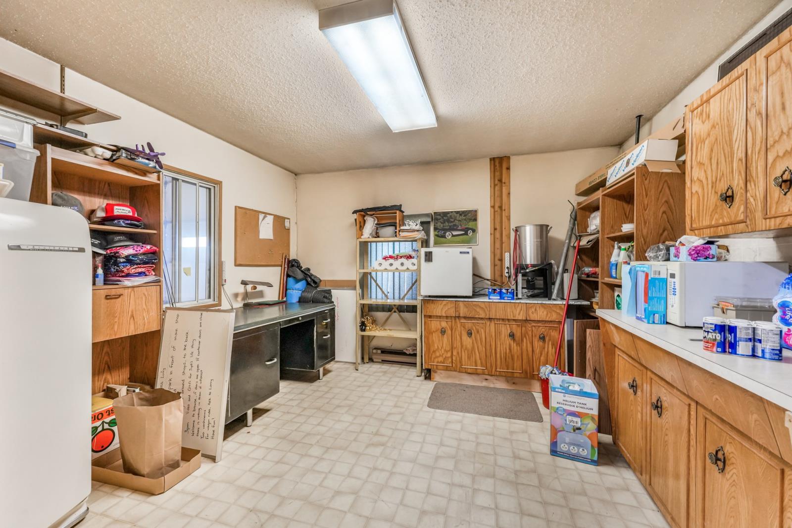 55120 Highway 2 Property Photo 34