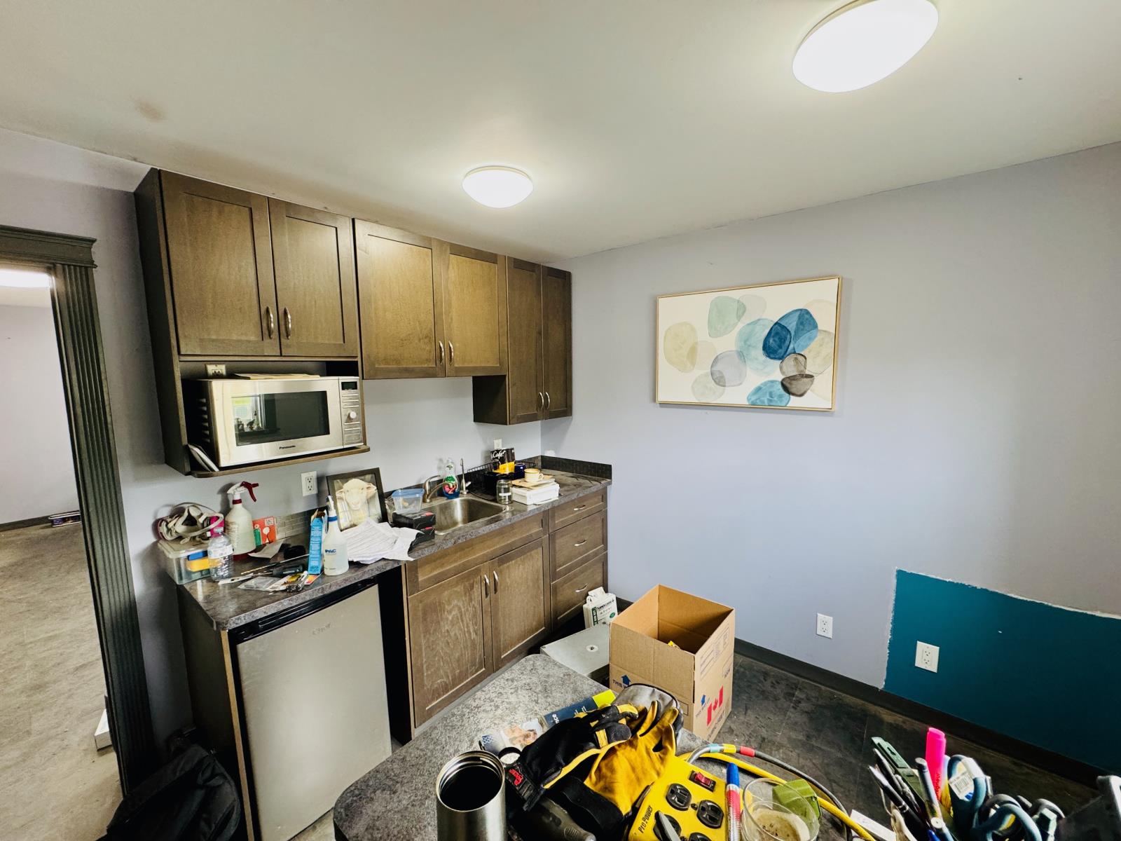 5217 51 St Property Photo 4