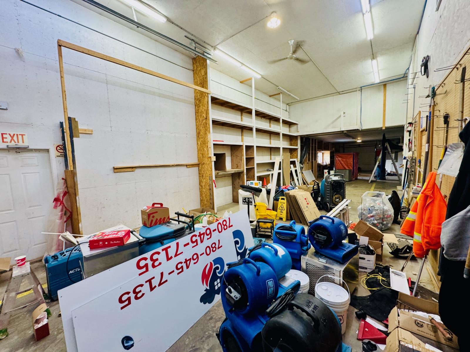5217 51 St Property Photo 6