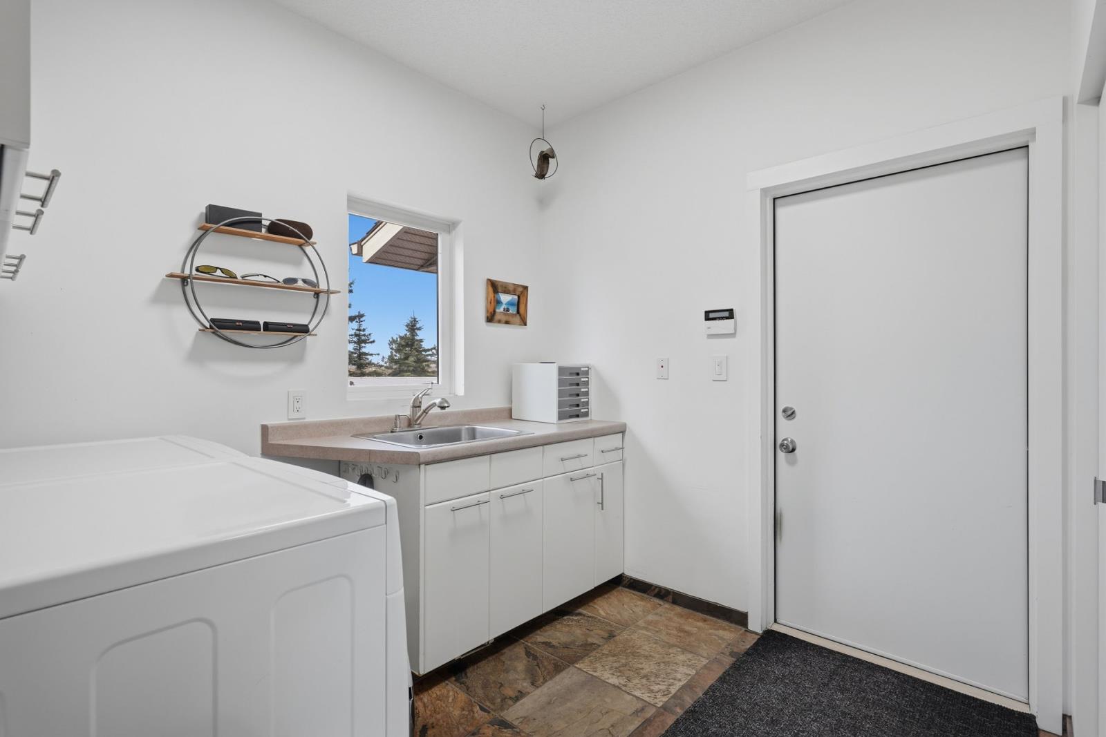 1730 Ellerslie Rd Sw Property Photo 34