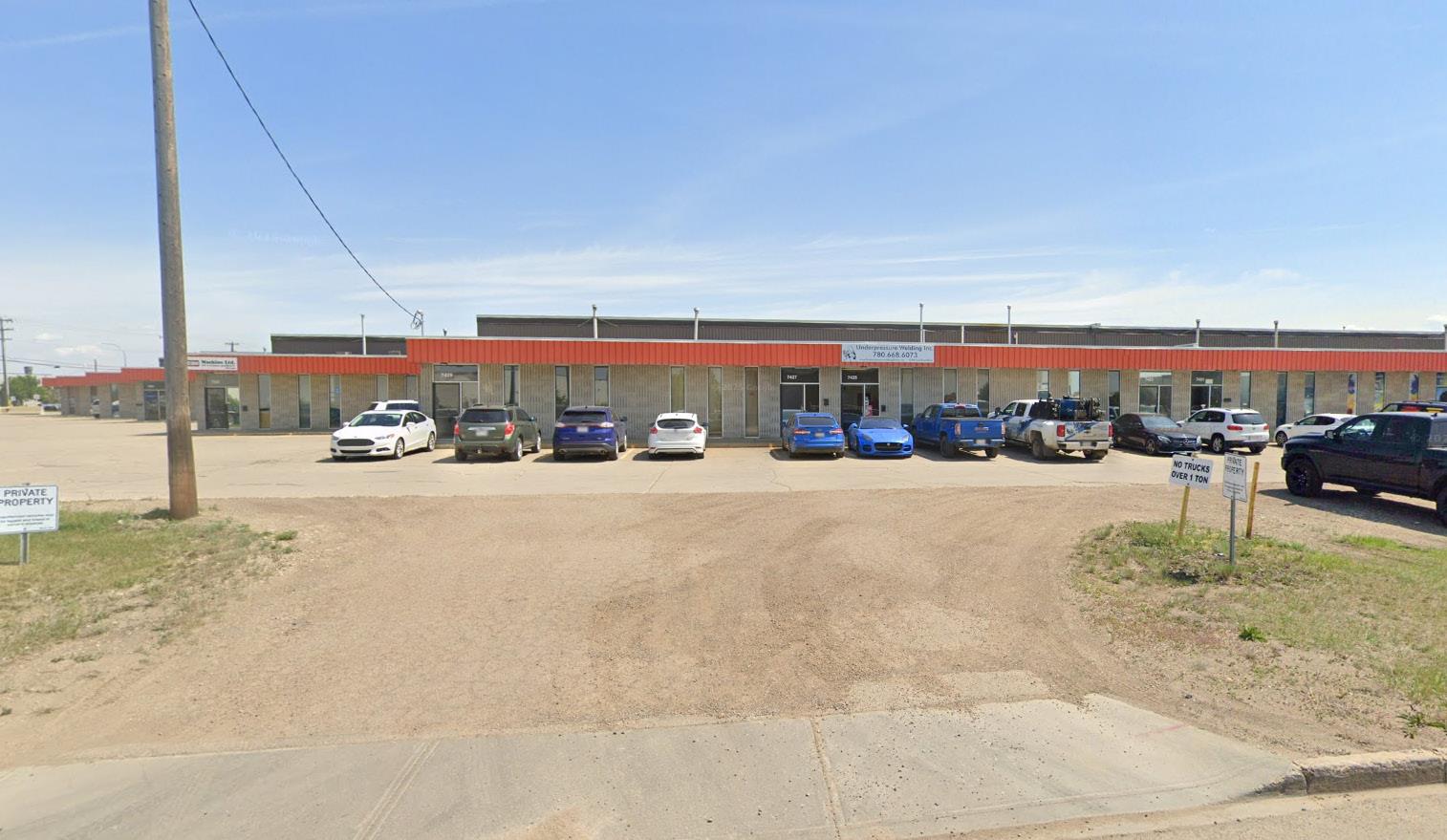 7421 - 67 Street Property Photo 1
