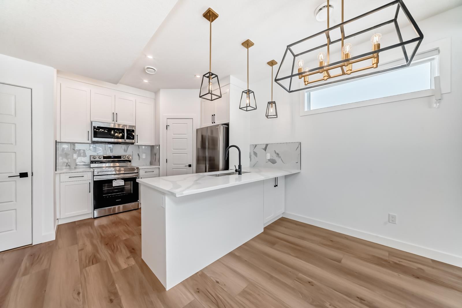 11519 & 11521 67 St Nw Property Photo 10