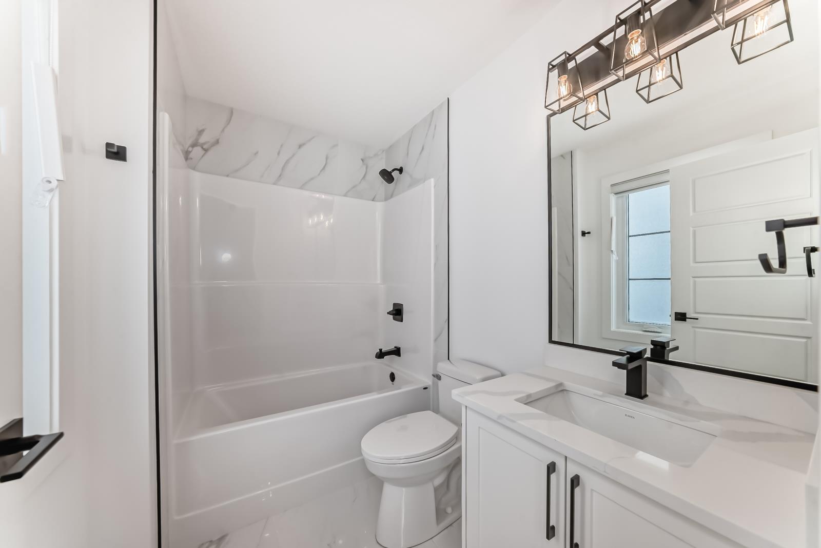 11519 & 11521 67 St Nw Property Photo 24