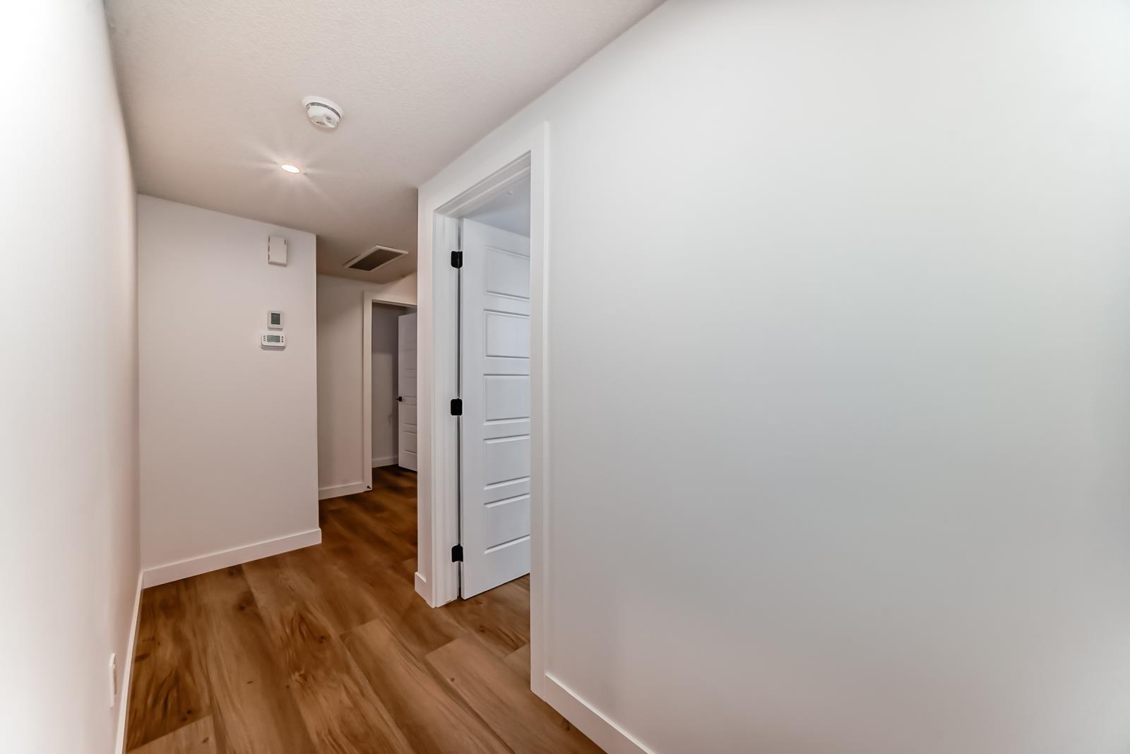 11519 & 11521 67 St Nw Property Photo 35