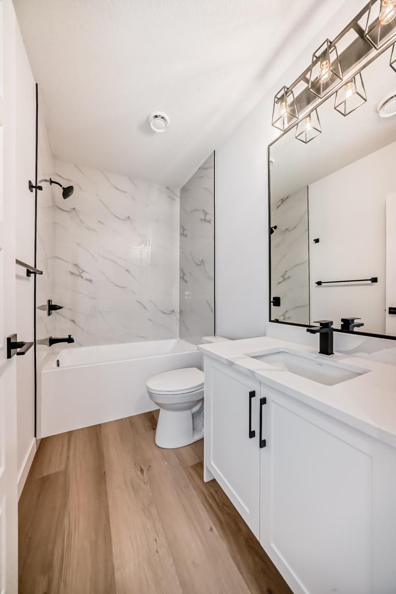 11519 & 11521 67 St Nw Property Photo 45