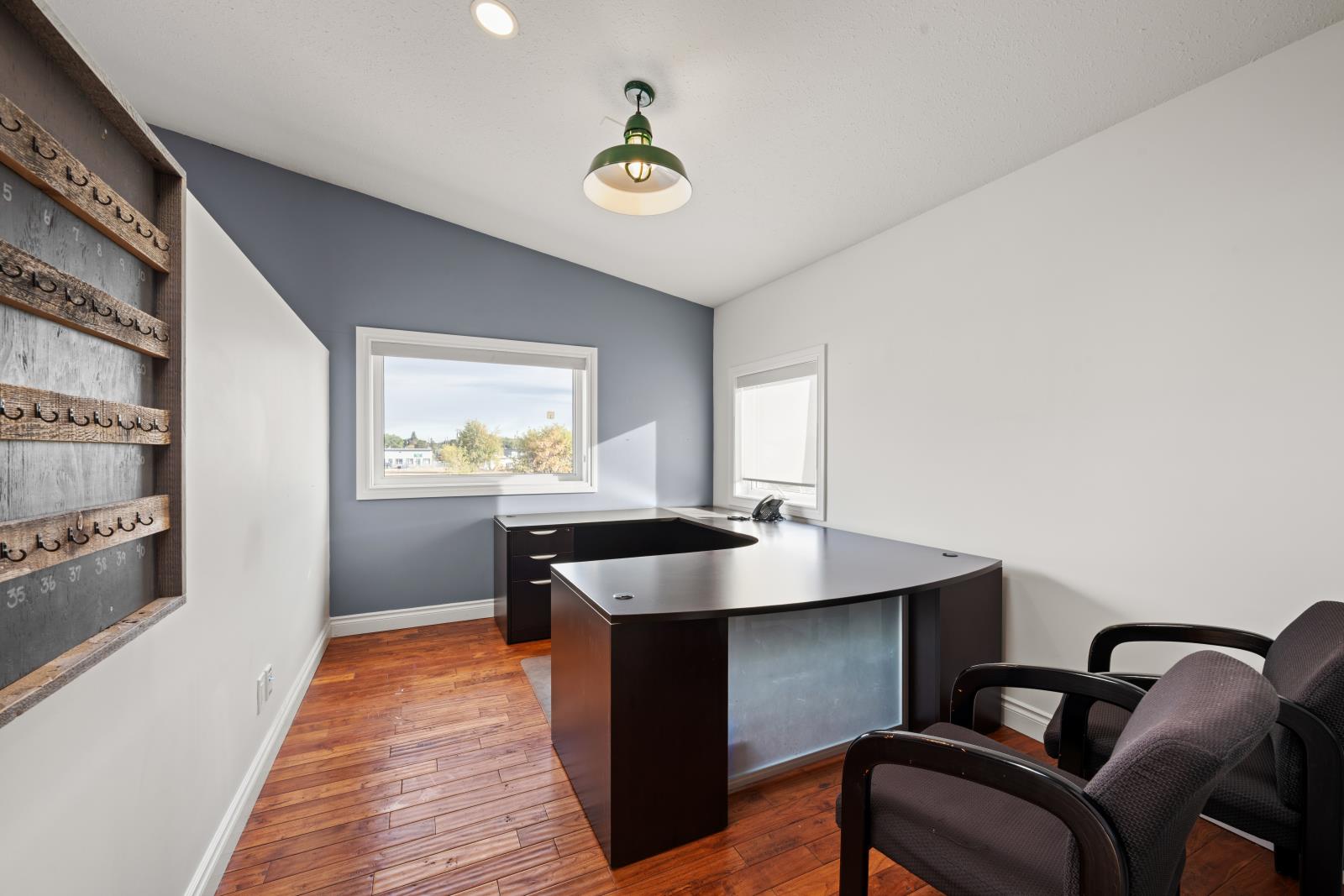 8846-8848-8850 60 Ave Nw Property Photo 14