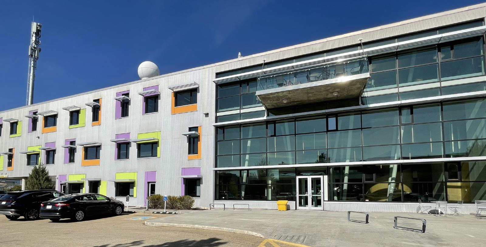 9250 - 49 Street Property Photo 1