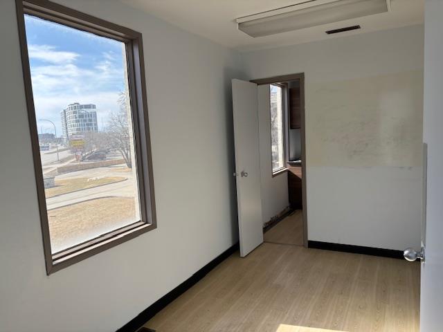 2385 Pembina Hwy Property Photo 15