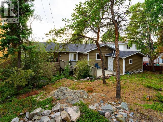 5124 Forrest Drive North Property Photo 1