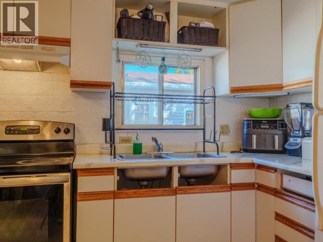 345 Bellanca Avenue Property Photo 3