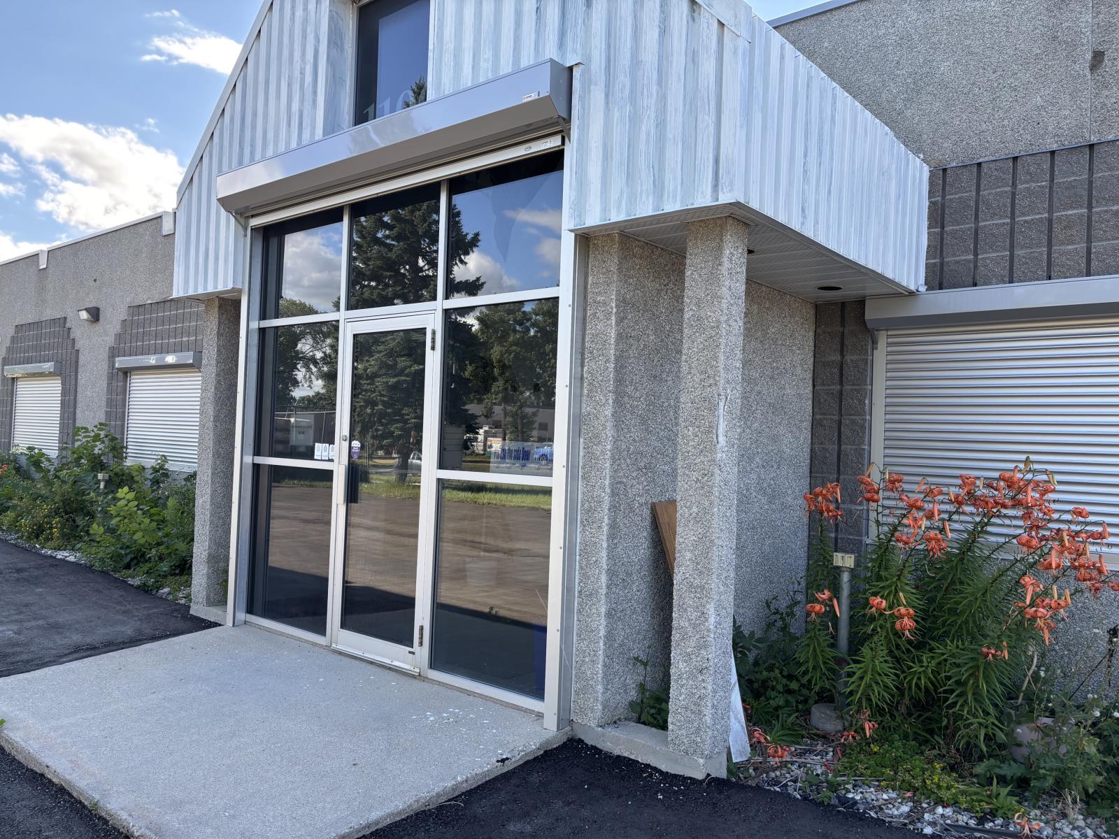 1100 Fife Street Property Photo 1
