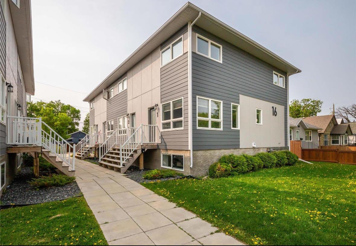16 Mager Dr E Property Photo 1
