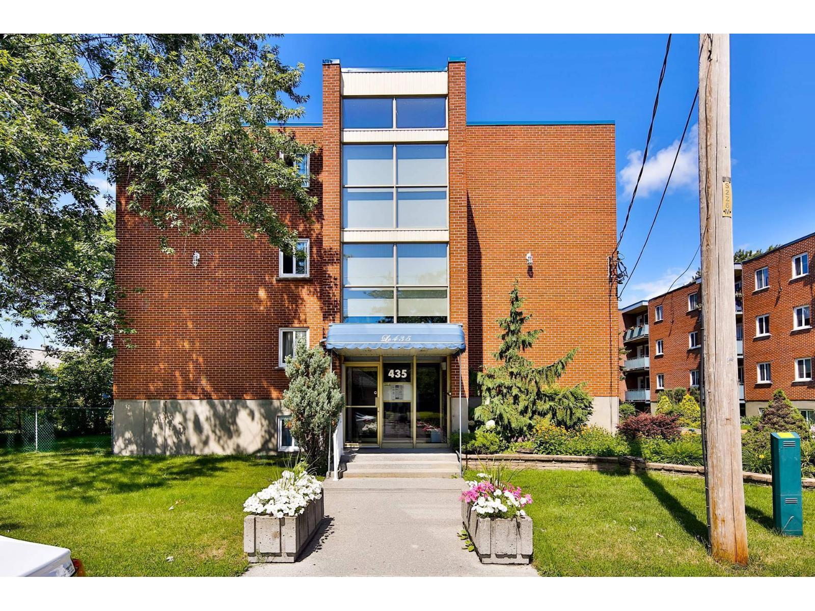 435 Rue Leblanc O., #405 Property Photo 1