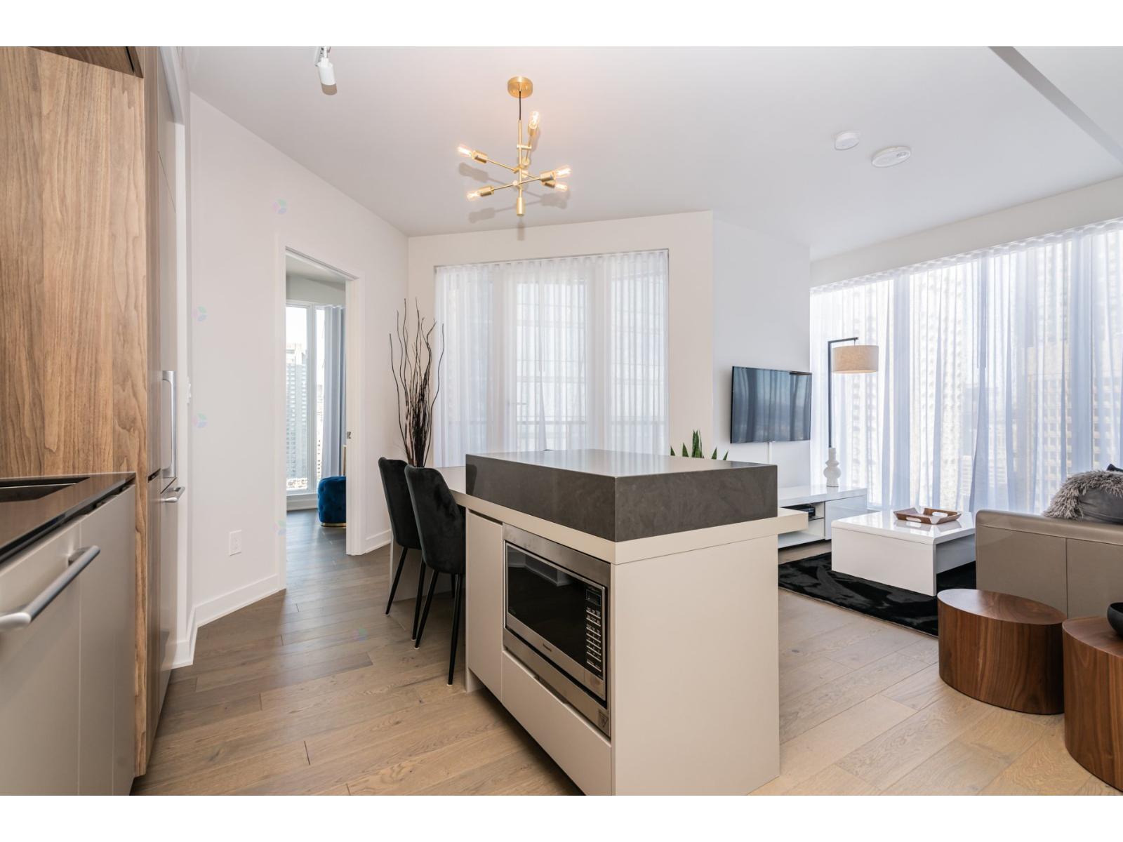 1188 Rue St-antoine O., #3010 Property Photo 8
