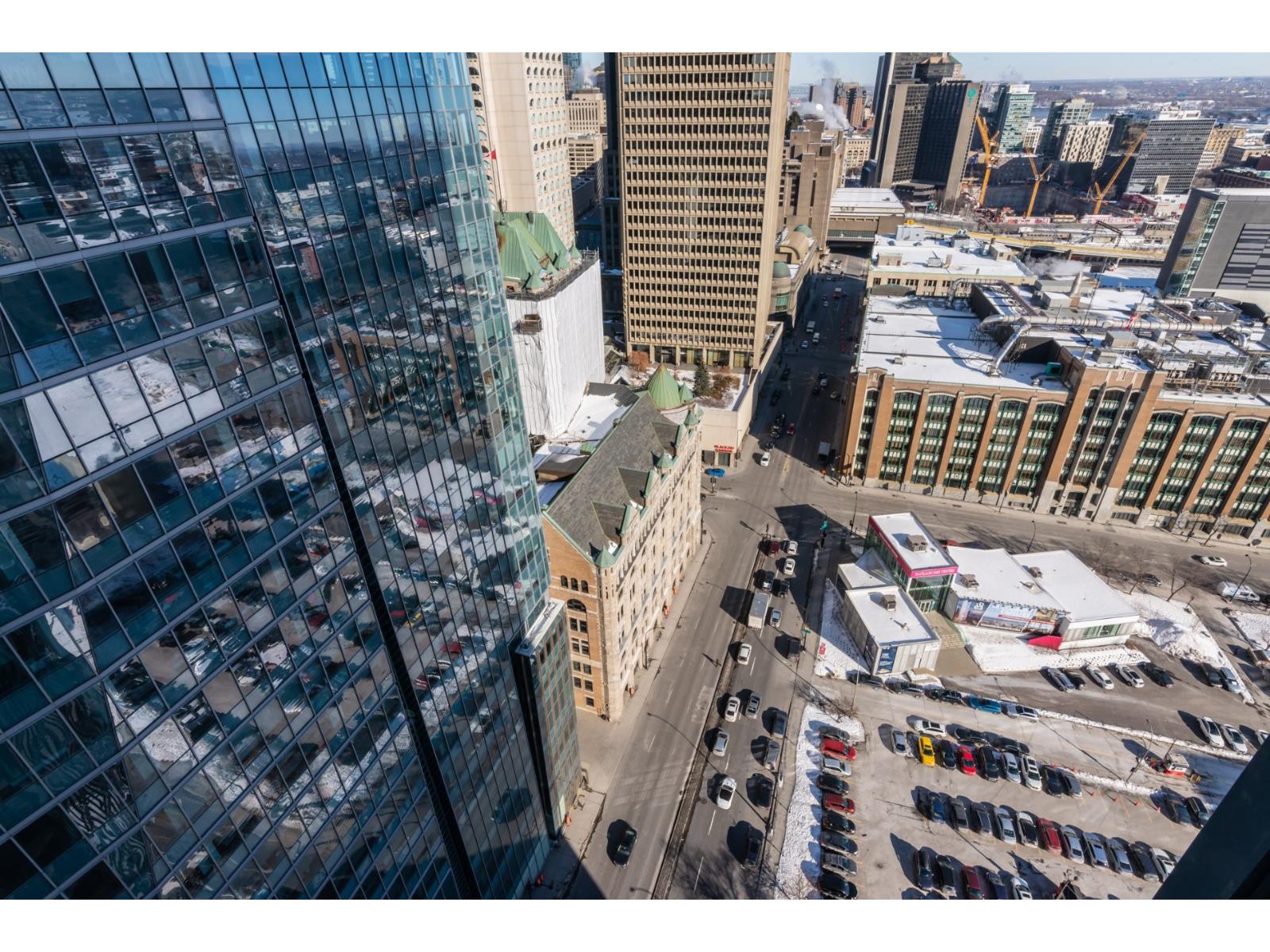 1188 Rue St-antoine O., #3010 Property Photo 24
