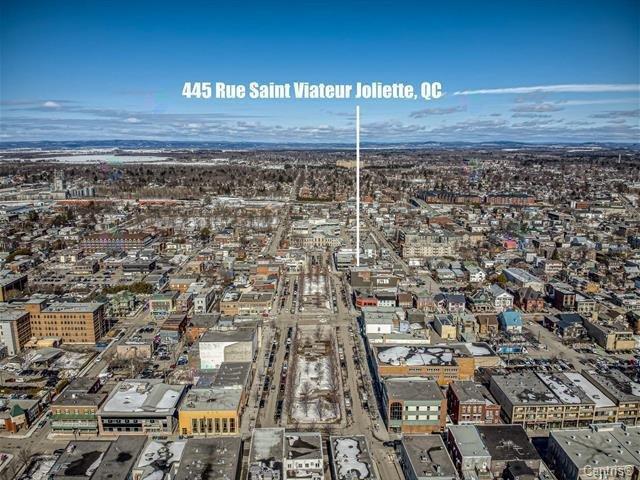 445 Rue St-viateur Property Photo 3