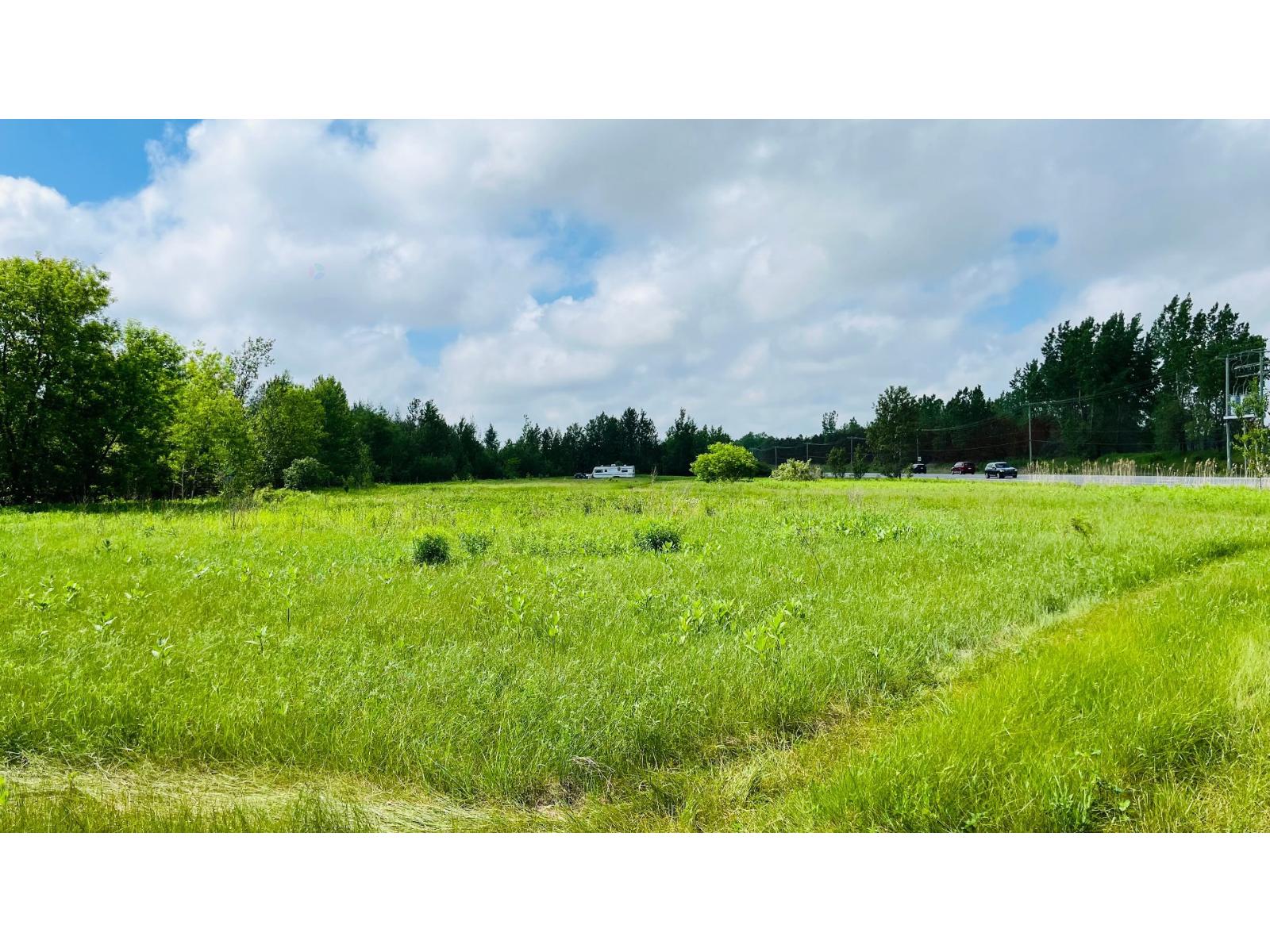 Boul. Thibeau Property Photo 2